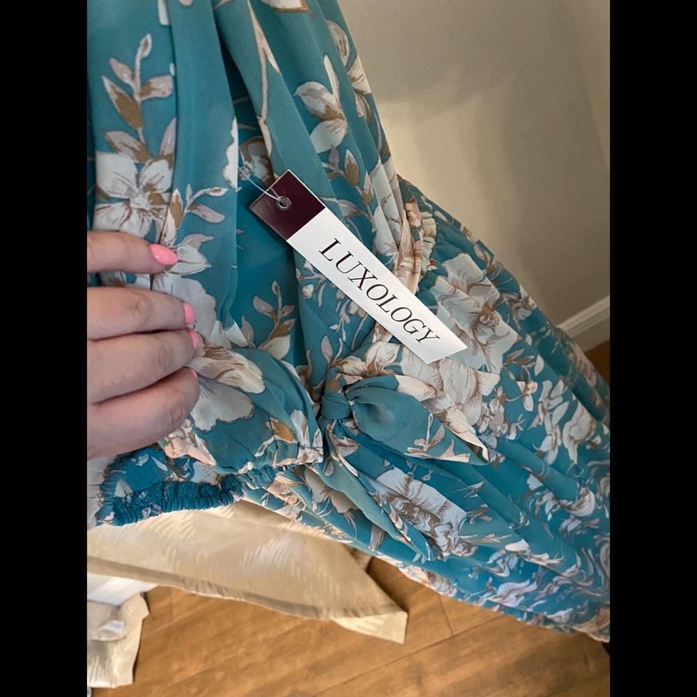 Luxology Maxi Wrap Dress - Picture 6 of 8